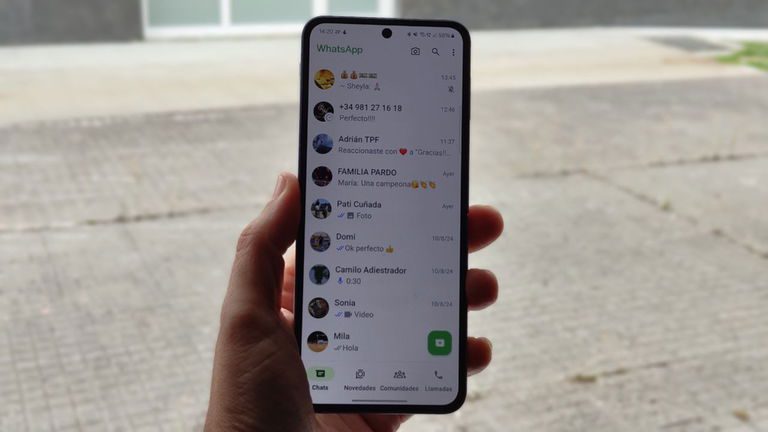 As-tu un téléphone Samsung ? Avec cette astuce, tu peux lire les messages supprimés de WhatsApp 2 Vous avez un mobile Samsung ? Avec cette astuce simple, vous pouvez lire les messages supprimés de WhatsApp