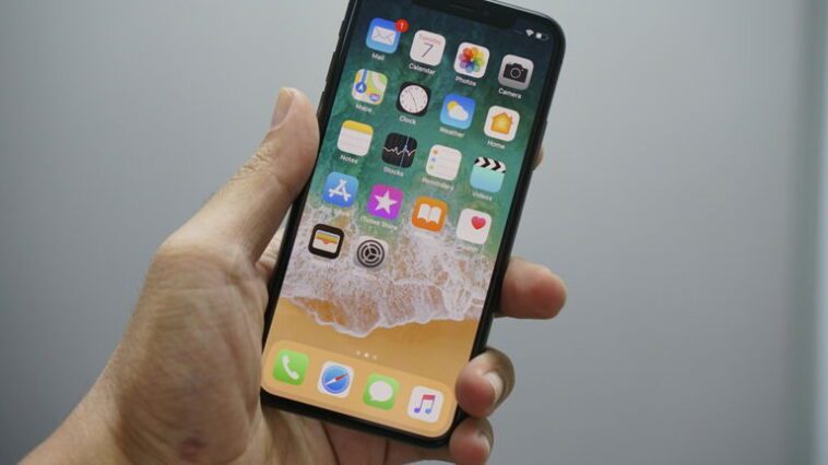 Avec cette astuce, vous pourrez avoir un écran d'accueil intelligent sur votre iPhone 1 Avec cette astuce, vous pourrez avoir un écran d'accueil intelligent sur votre iPhone