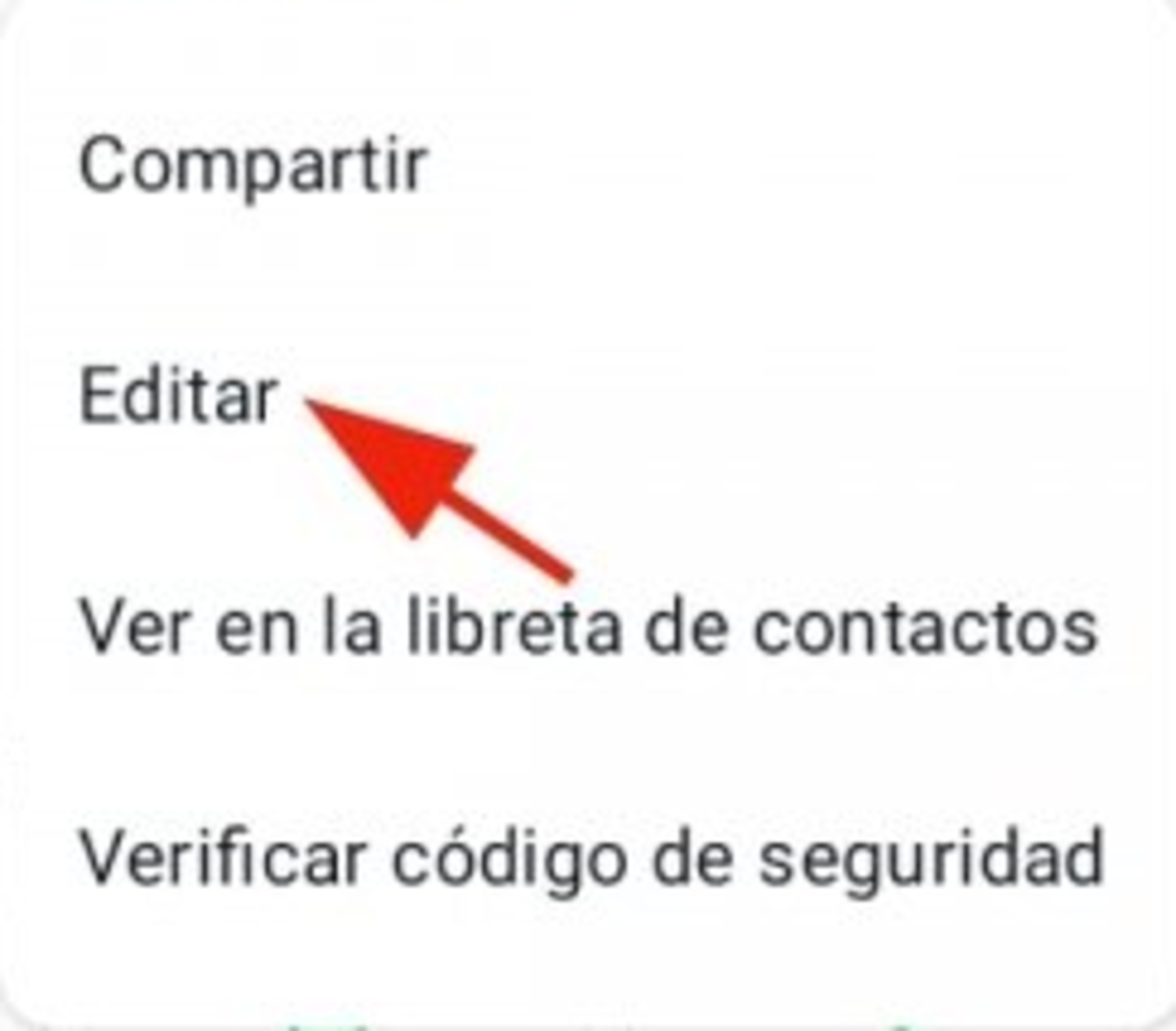 Comment donner des surnoms à vos contacts WhatsApp 4 En cliquant sur les trois points qui apparaissent sur un contact WhatsApp, vous verrez un menu pour modifier son nom