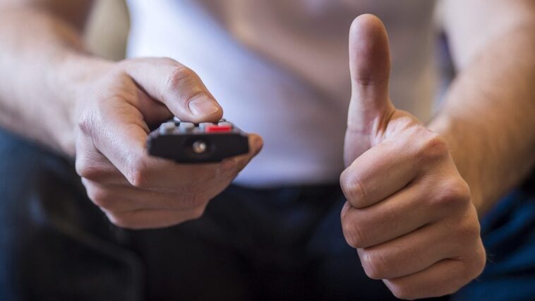 Comment syntoniser les chaînes sur la télévision : la procédure manuelle ou automatique 1 Image