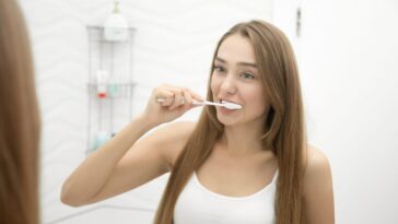 Comment une femme a réussi à avaler une brosse à dents et à rester en vie : que faire dans ces cas-là 29 Image