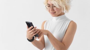 De plus en plus de personnes demandent à ChatGPT d'insulter leur profil Instagram 28 Image