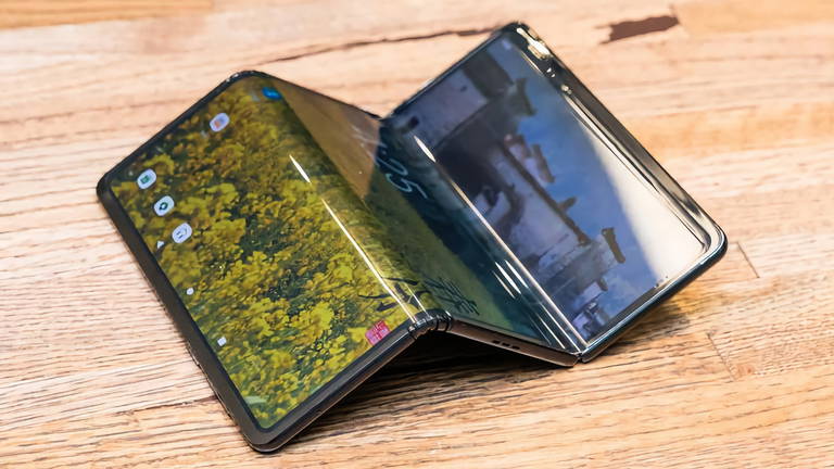 Le Huawei avec écran Tri-Fold sera mis en vente le mois prochain... et vous ne pourrez pas l'acheter 2 Le Huawei avec écran Tri-Fold sera mis en vente le mois prochain... et tu ne pourras pas l'acheter