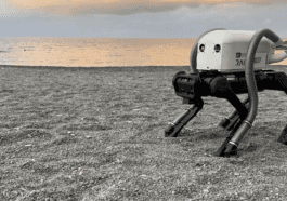 Le robot aspirateur ultime : il a quatre pattes et fonctionne même sur les terrains les plus difficiles