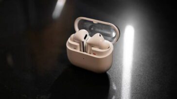 Les Samsung Galaxy Buds3 Pro reçoivent leur première mise à jour : voici toutes les améliorations 13 Les Samsung Galaxy Buds3 Pro reçoivent leur première mise à jour : voici toutes les améliorations qu'elle inclut