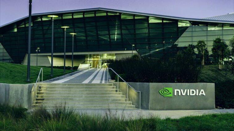 NVIDIA et ses chiffres record : l'entreprise atteint 329 milliards de dollars, la troisième plus précieuse au monde 1 NVIDIA et ses chiffres records : l'entreprise a augmenté de 329 milliards de dollars, la troisième plus précieuse au monde