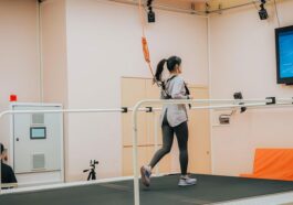 Nous entrons dans le plus grand laboratoire de santé de HUAWEI : ainsi ils testent leurs appareils portables