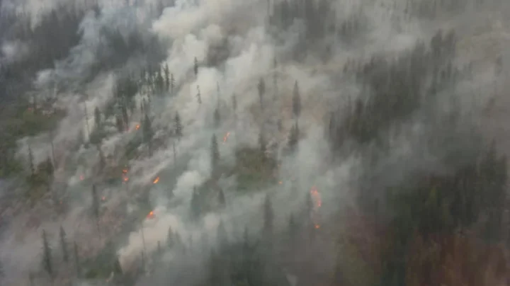Apple SOS Urgence par Satellite sauve la vie de quatre personnes encerclées par un incendie de forêt 2 SOS Urgence par Satellite sauve la vie de quatre personnes.webp