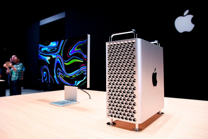 Un redesign « Drastique » des Mac pourrait être lancé plus tard cette année 2 Le nouveau Mac Pro d'Apple exposé lors de la Conférence mondiale des développeurs (WWDC).