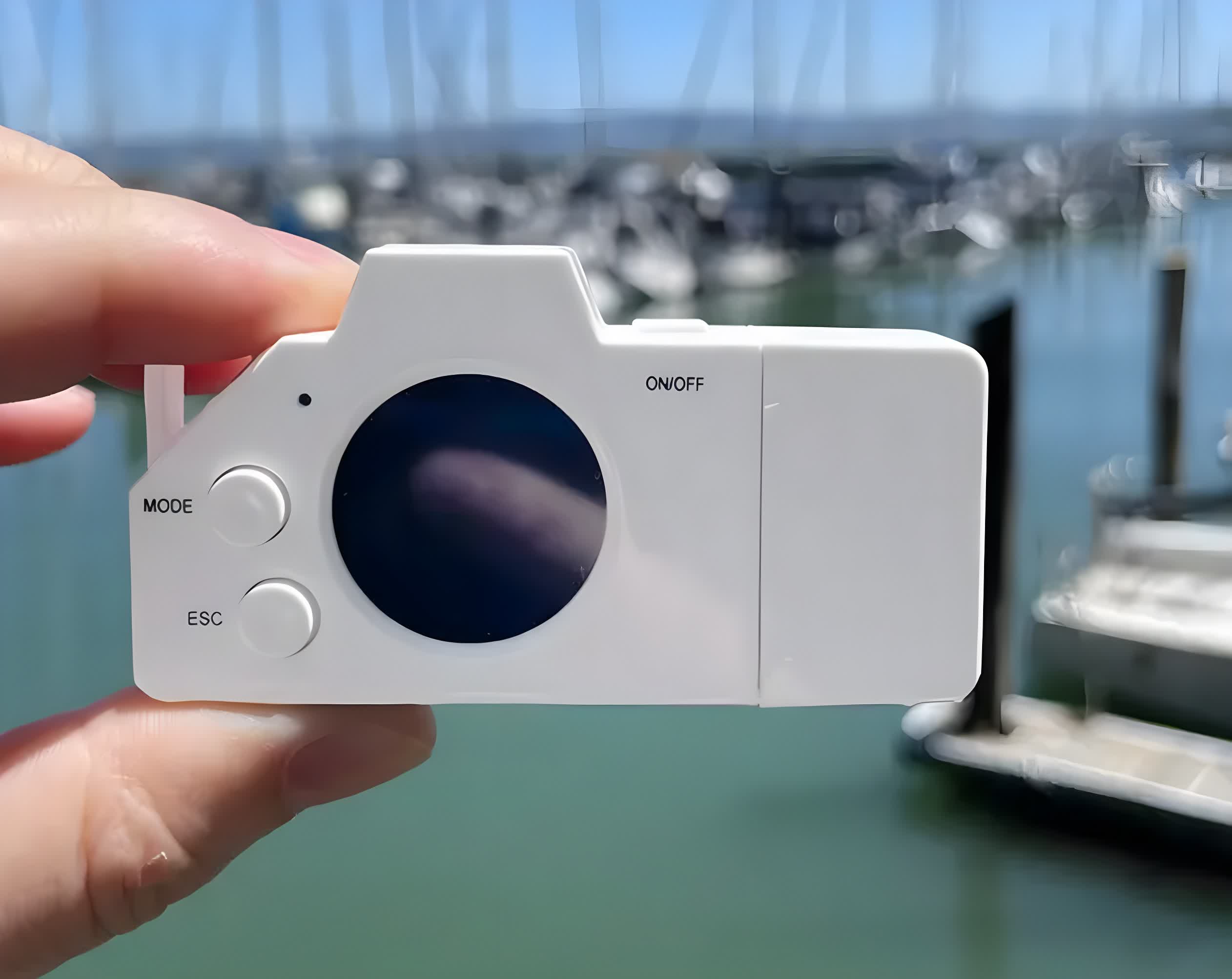 Une entreprise lance une campagne de financement participatif pour une clé USB à 50$ qui sert également d'appareil photo 2 Une entreprise lance une campagne de financement participatif pour une