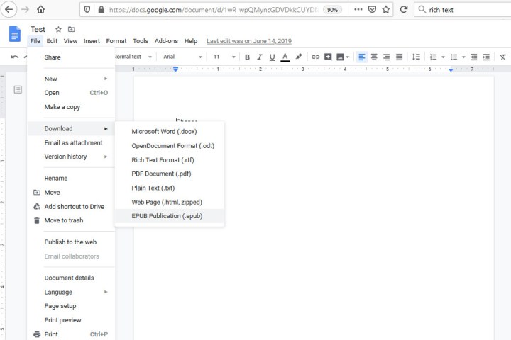 Devriez-vous utiliser Microsoft Word ou Google Docs 4 Capture d'écran de Google Docs montrant le menu Télécharger qui affiche diverses options de format de fichier.