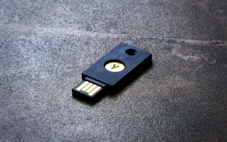 Une faille récemment découverte rend certaines YubiKeys vulnérables au clonage 1 Newly discovered flaw makes some YubiKeys vulnerable to cloning