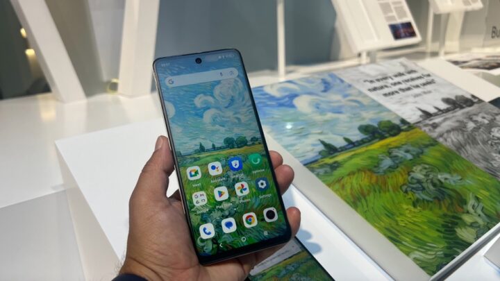 TCL 50 Pro Nxtpaper 5G : le nouveau smartphone avec "écran en papier" 8 1725726598 178 TCL 50 Pro Nxtpaper 5G le nouveau smartphone avec