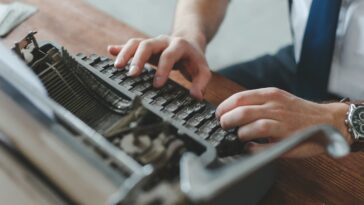 Malgré leur réputation de férus de technologie, la génération Z est à la traîne en matière de compétences de frappe au clavier 28 Despite tech-savvy reputation, Gen Z falls behind in keyboard typing skills