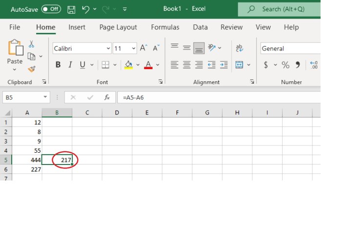 Comment soustraire dans Excel 6 Le résultat apparaissant après avoir utilisé des références de cellules pour soustraire deux nombres dans Excel.