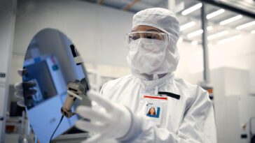 Intel divise sa division fonderie en difficulté en une filiale indépendante 28 Intel splits its struggling foundry division into an independent subsidiary