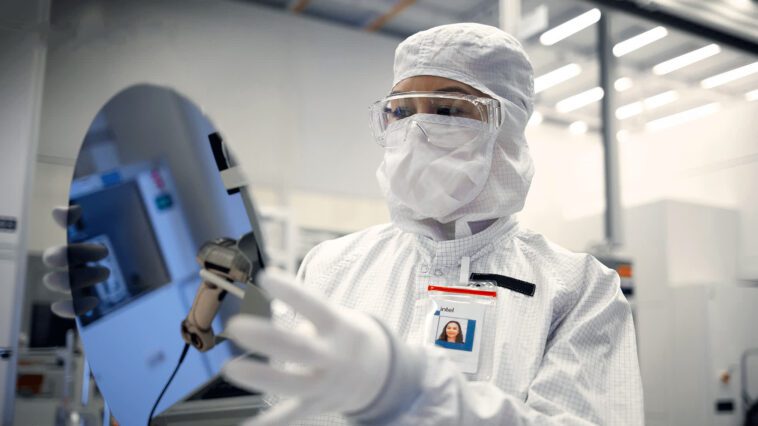 Intel divise sa division fonderie en difficulté en une filiale indépendante 1 Intel splits its struggling foundry division into an independent subsidiary