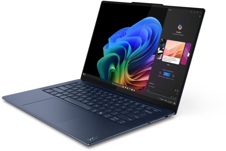 Les meilleurs ordinateurs portables Copilot+: Ce que vous devez prendre en compte lors de l'achat 6 Le Slim 7x impressionne avec un superbe écran. (Photo : Lenovo)