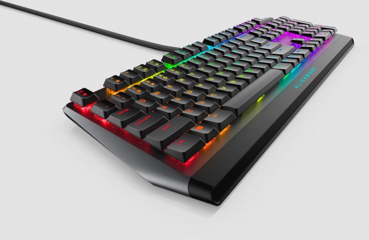 Guide d'achat de clavier : tout ce que vous devez savoir 5 Clavier de jeu mécanique RGB à profil bas d'Alienware