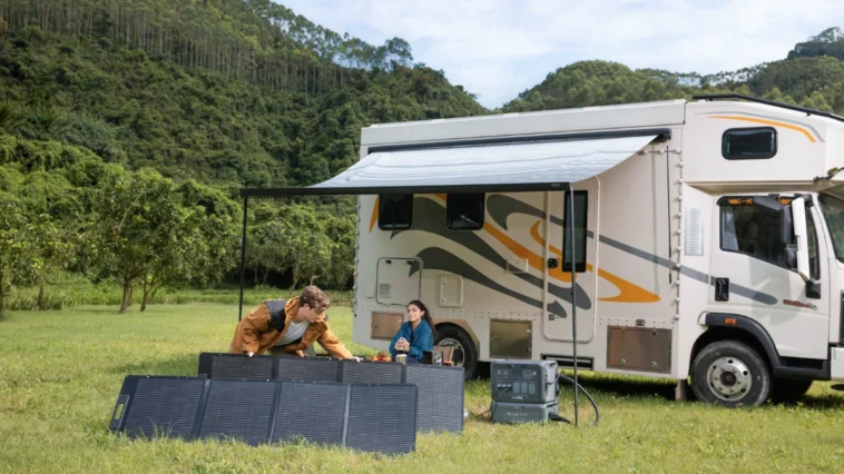 BLUETTI Lance le Système Solaire de Balcon de 2e Génération et la Nouvelle Batterie d'Extension B300K 1 5. Bluetti B300k