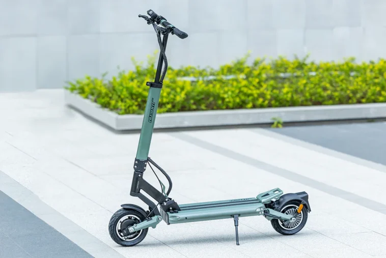 Ausom GX1: La fameuse trottinette électrique enfin disponible en Europe 1 Ausom Gx1 Trottinette électrique