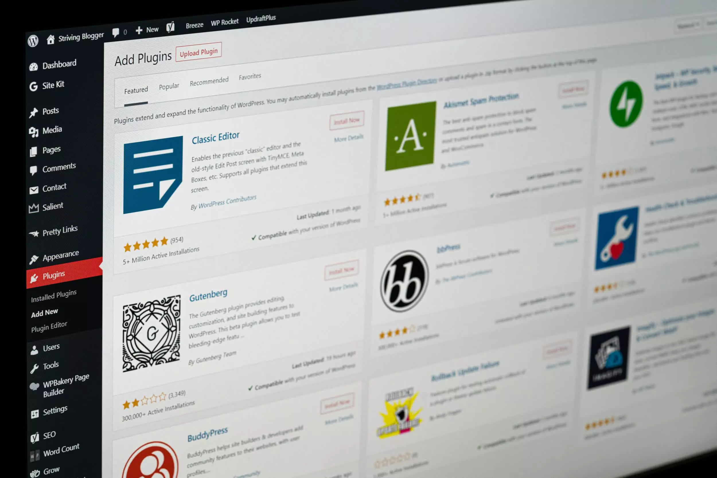 Automattic et WP Engine vont en guerre, ce dernier se fait bannir l'utilisation des ressources de WordPress.org 2 Automattic et WP Engine vont en guerre ce dernier se
