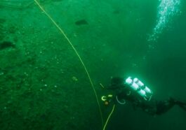 Ce sous-marin nucléaire est coulé depuis plus de 40 ans dans les profondeurs de l'océan. La Russie veut maintenant percer ses secrets 2 Ce sous-marin nucléaire repose depuis plus de 40 ans au fond de l'océan. Maintenant, la Russie veut percer ses secrets