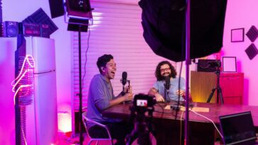 Communities est un espace de type Discord pour les créateurs YouTube 23 Communities is a Discord-like space for YouTube creators