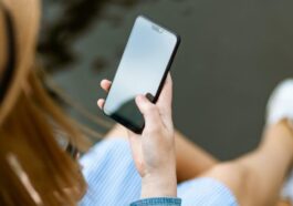 Não há ligação entre o uso de telemóveis e o cancro no cérebro, conclui OMS
