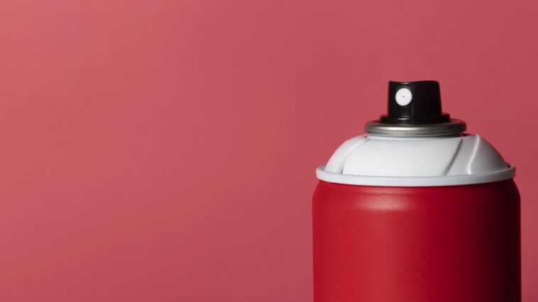 La mode absurde de sentir du vernis ou des marqueurs pour se défoncer : qu'est-ce que le chroming et qu'est-ce qui le rend létal 1 Image