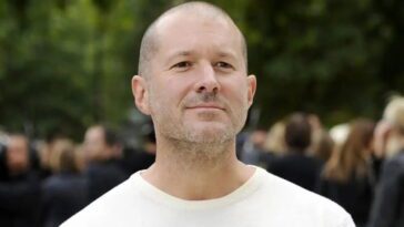 L'ancien chef de design d'Apple confirme travailler avec Sam Altman sur un nouvel appareil basé sur l'IA 15 L'ancien chef de design d'Apple confirme travailler avec Sam Altman sur un nouveau dispositif basé sur l'IA