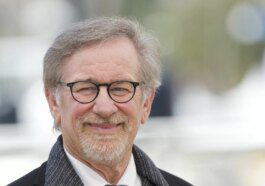 Le fan de jeux PC Steven Spielberg dit qu'il "ne peut pas utiliser de manettes", préfère le clavier et la souris 82 PC gaming fan Steven Spielberg says he can
