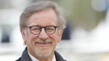 Le fan de jeux PC Steven Spielberg dit qu'il "ne peut pas utiliser de manettes", préfère le clavier et la souris 24 PC gaming fan Steven Spielberg says he can