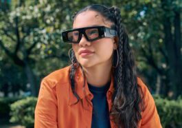 Les nouvelles lunettes de réalité augmentée de Snap incluent des micro-projecteurs et 2 processeurs Qualcomm Snapdragon 74 Les nouvelles lunettes de réalité augmentée de Snap incluent des microprojecteurs et 2 processeurs Qualcomm Snapdragon