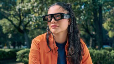 Les nouvelles lunettes de réalité augmentée de Snap incluent des micro-projecteurs et 2 processeurs Qualcomm Snapdragon 27 Les nouvelles lunettes de réalité augmentée de Snap incluent des microprojecteurs et 2 processeurs Qualcomm Snapdragon