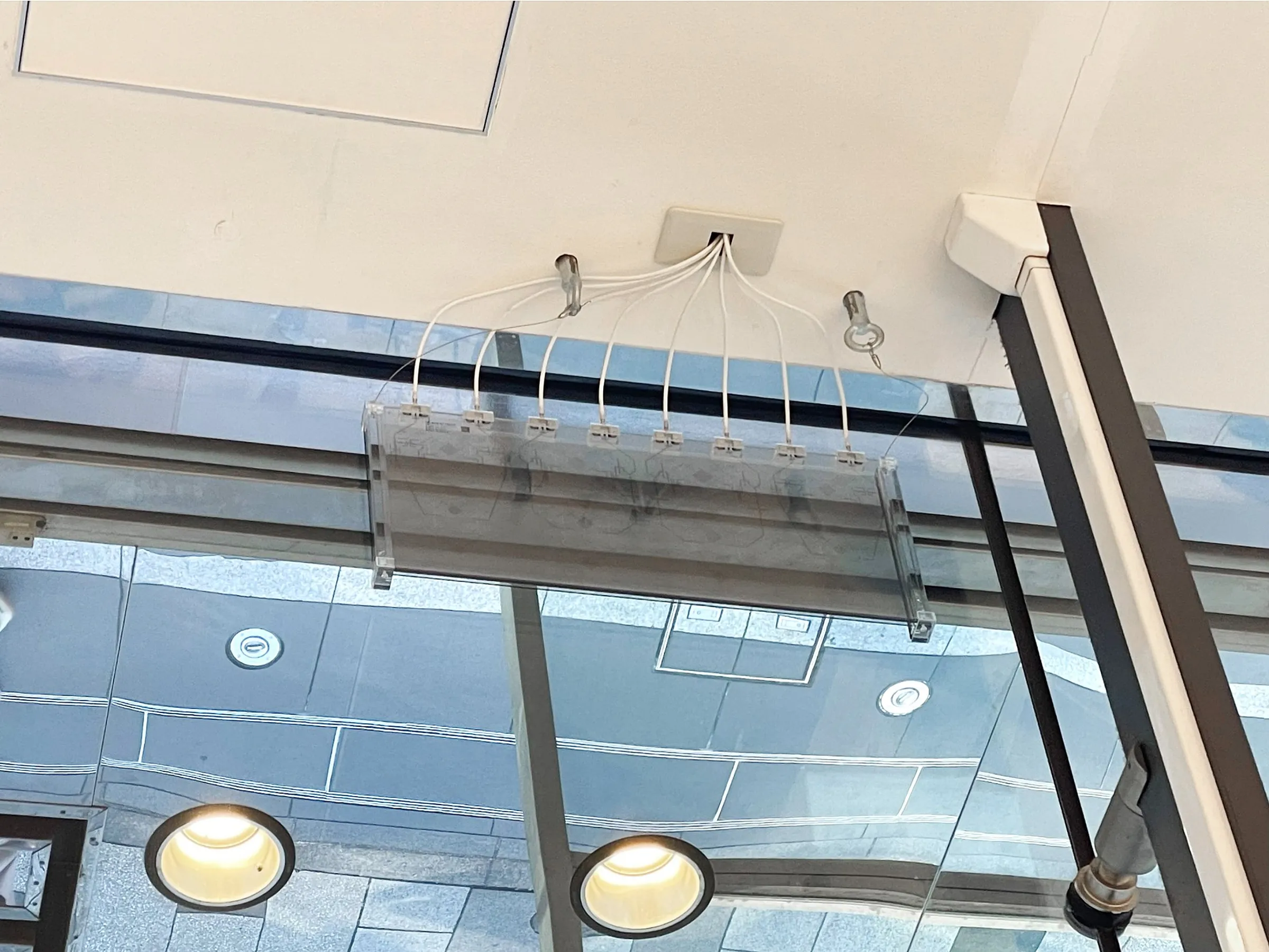 Les premières antennes 5G transparentes au monde transforment les fenêtres en stations de base 2 Les premieres antennes 5G transparentes au monde transforment les fenetres