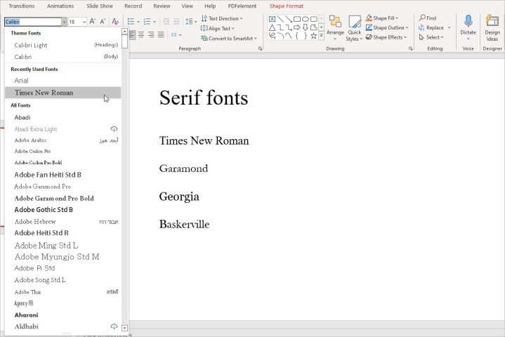 Meilleures pratiques pour créer des slides PowerPoint impressionnantes 2 Liste des polices avec empattement dans PowerPoint.