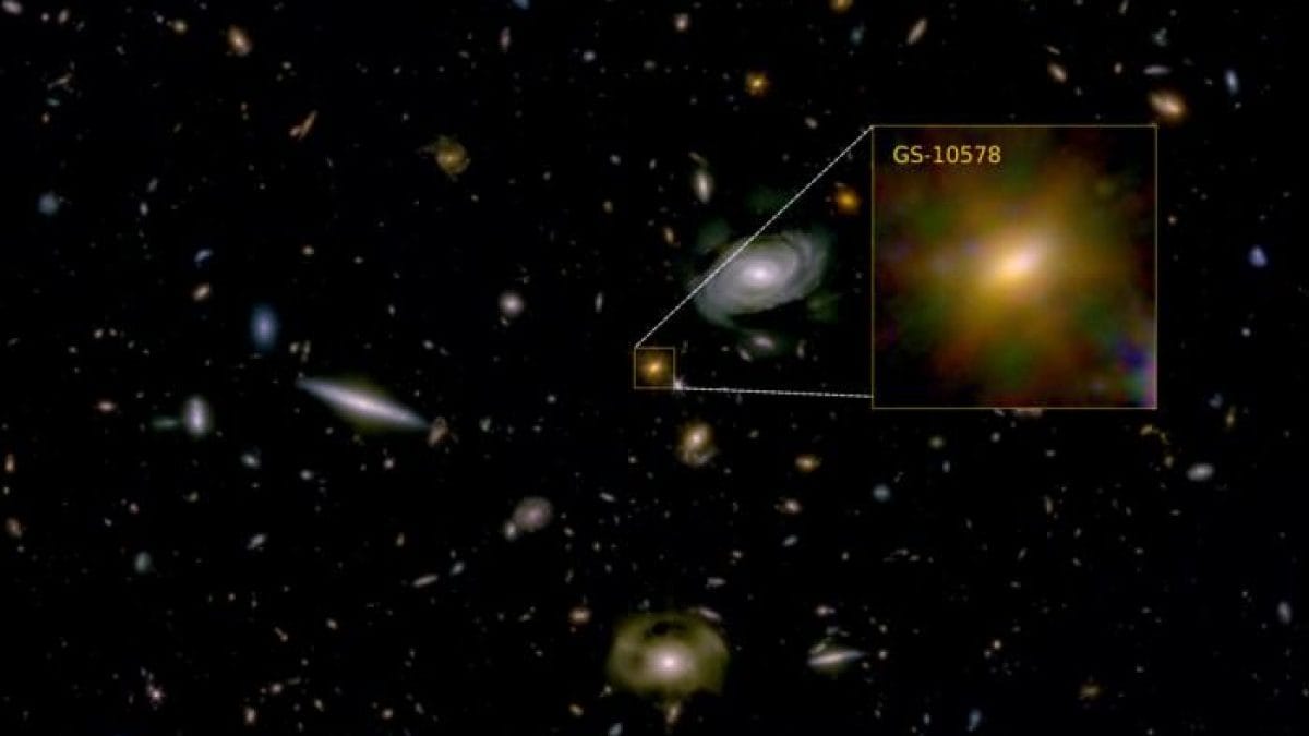 Un trou noir gigantesque est en train de tuer une galaxie entière dans l'espace profond 2 Crédit : Francesco D'Eugenio