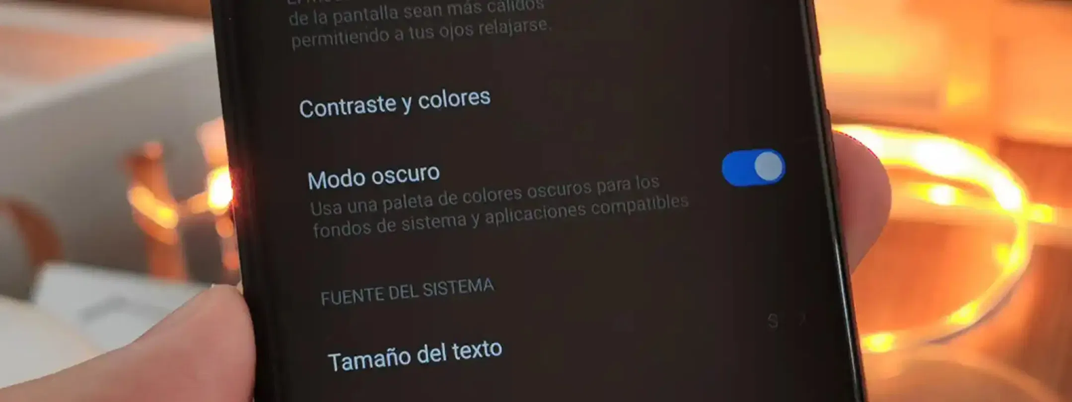10 réglages incontournables pour optimiser la lecture de livres sur mobile 3 Dans la section contraste et couleurs, nous pouvons modifier tous les réglages liés à ce sujet