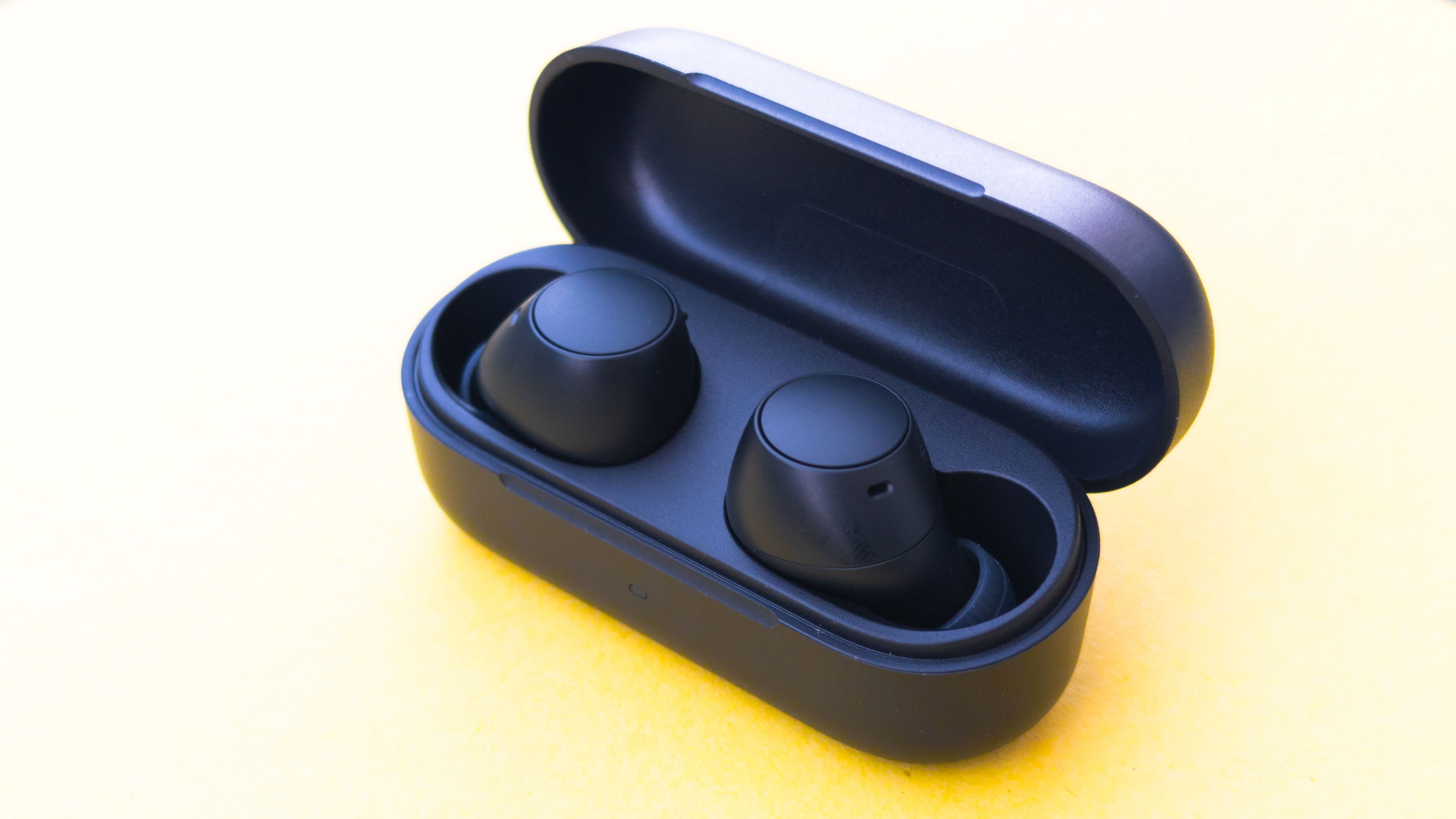 J'ai testé les nouveaux écouteurs sans fil pas cher de Sony : ultra-confortables, avec une grande autonomie et un son qui surprend 5 Sony WF-C510