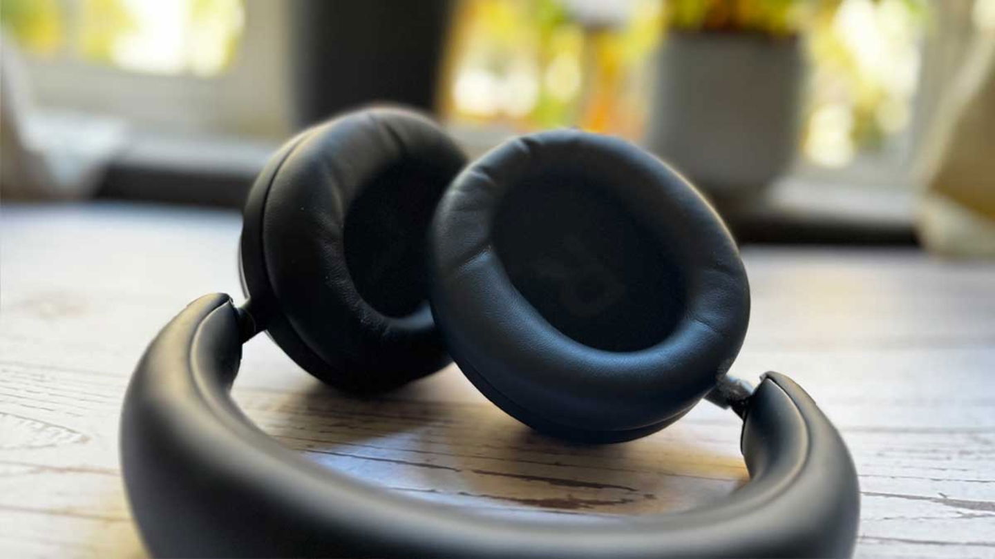 J'ai essayé les soundcore Space One Pro et ce sont les écouteurs parfaits pour voyager 5 les coussinets des écouteurs soundcore Space One Pro