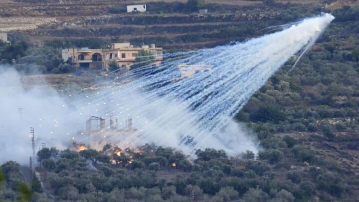 Qu'est-ce que le phosphore blanc, l'arme considérée comme interdite qu'Israël a utilisée contre le Liban ? 4 Phosphore blanc