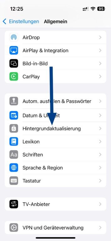 Votre batterie iPhone se vide trop vite avec iOS 18 ? Découvrez nos astuces ! 10 Mises à jour en arrière-plan sous iOs