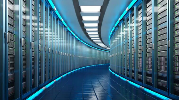 Ancien PDG de Google sur l'impact environnemental des centres de données AI : "Nous n'atteindrons de toute façon pas les objectifs climatiques" 1 Former Google CEO on AI data centers