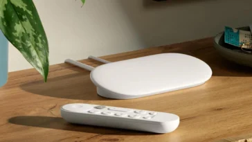 Comment attribuer un raccourci personnalisé à la télécommande vocale de votre flux Google TV 1 How to Assign a Custom Shortcut on your Google TV Streamer