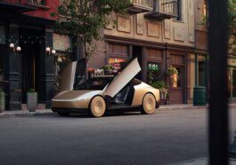 Elon Musk dévoile le Cybercab autonome et le Robovan lors d'un événement sur le thème de la science-fiction 31 Elon Musk unveils autonomous Cybercab and Robovan at sci-fi-themed event