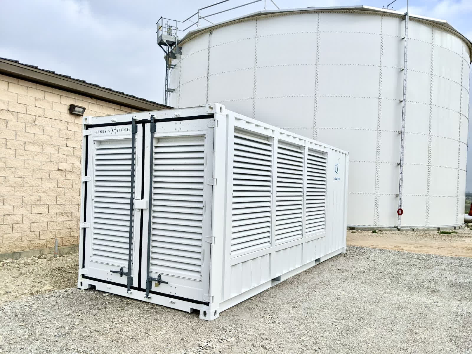 Un hôpital de Floride déploie un générateur d'air en eau de 860 000 $ à la suite de l'ouragan Milton 3 1729026965 257 Un hopital de Floride deploie un generateur dair en eau