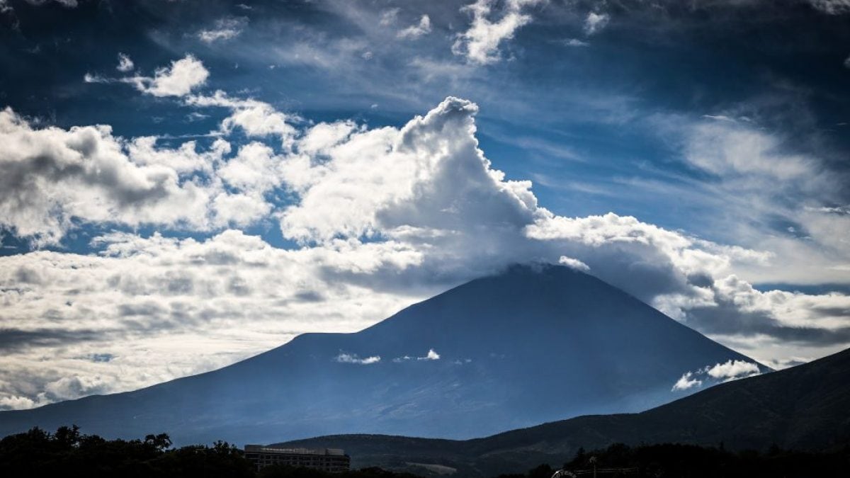 Au Japon, le mont Fuji dépourvu de neige : une crise climatique sans précédent pour le symbole du Soleil Levant 85 Il monte Fuji, con i suoi 3.776 metri, è la vetta più alta del Giappone / Credit: iStock
