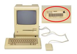 Ce Apple Macintosh est le premier prototype qui a été fabriqué. Aujourd'hui, il est vendu pour une véritable fortune
