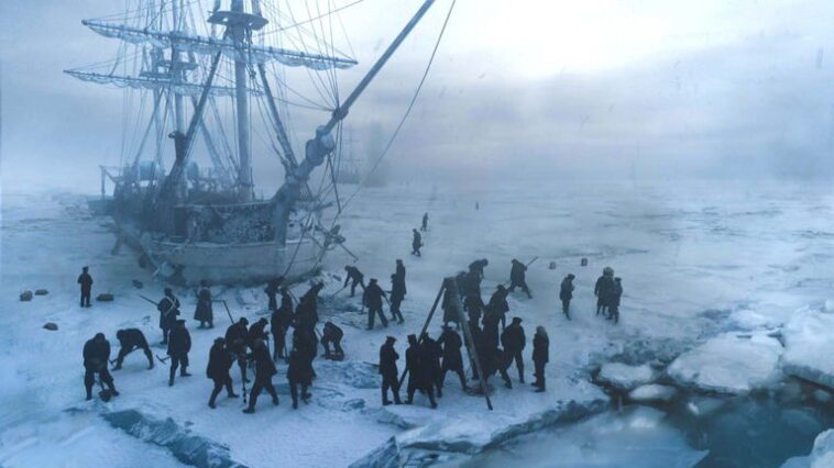 Ce bateau est resté isolé dans les glaces de l'Arctique. Nous savons maintenant que les membres de l'équipage ont mangé leur capitaine 1 Este barco quedó aislado en los hielos del ártico. Ahora sabemos que los tripulantes se comieron a su capitán